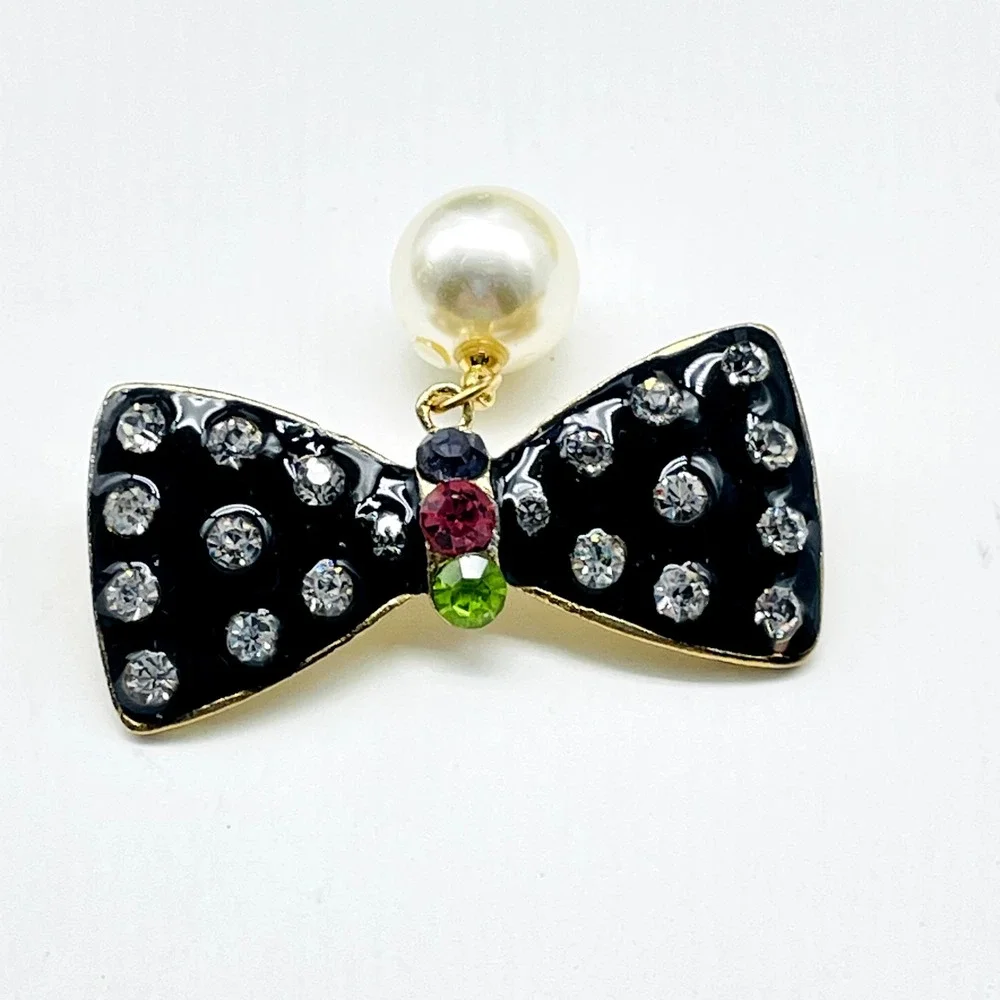Signed Minnie Bow Brooch Pin Black with Rhinestones Faux Pearl Dangle Gold Tone